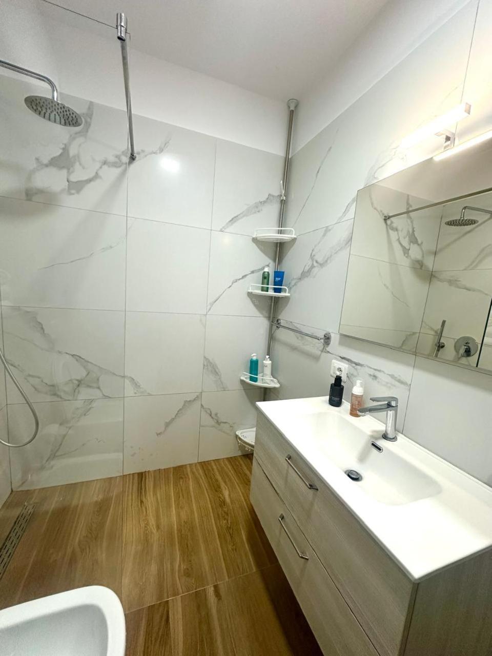 Ledia's Apartamento