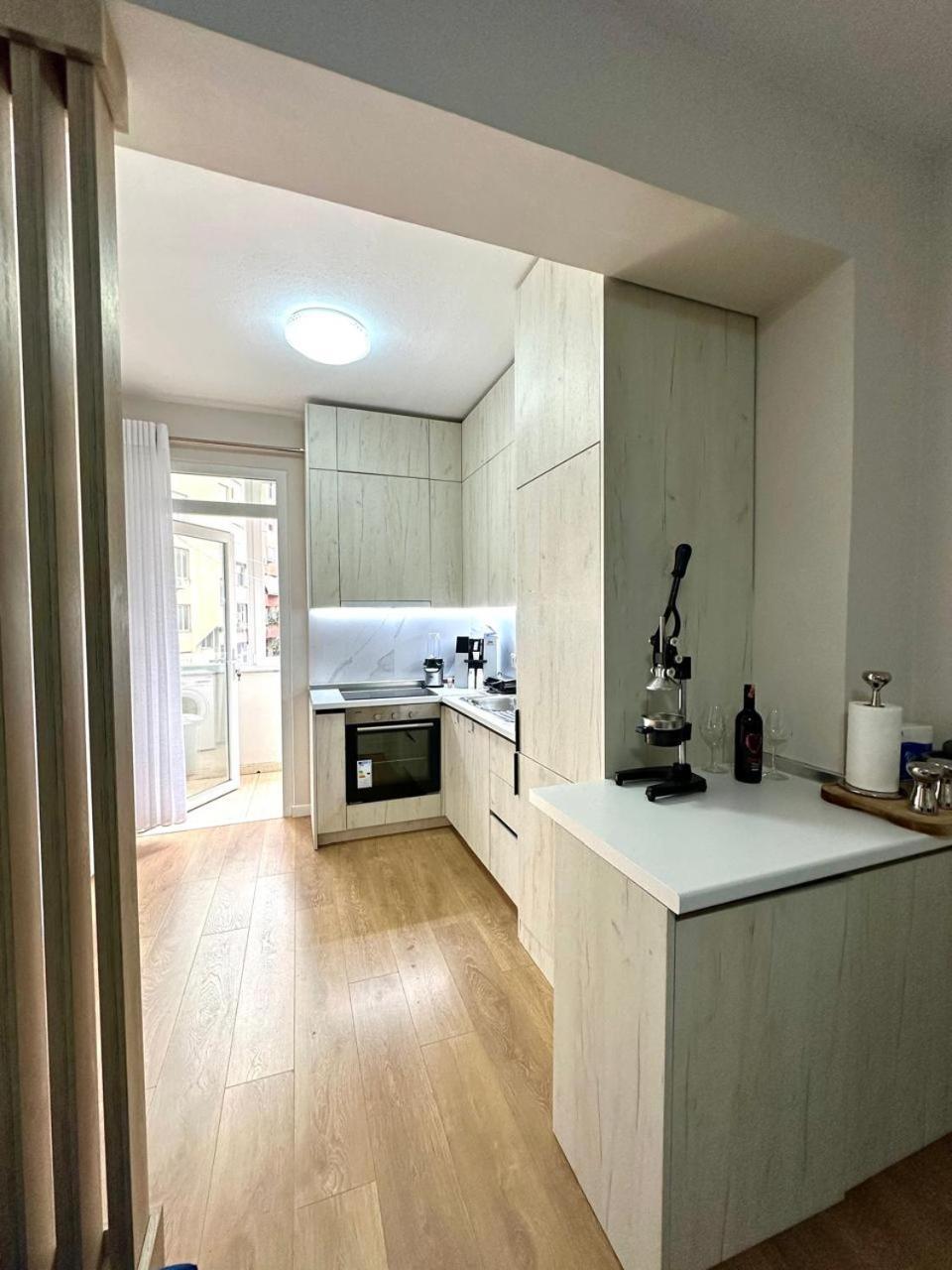 Ledia's Apartment